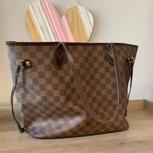 Louis Vuitton Damier Ebene Neverfull MM
